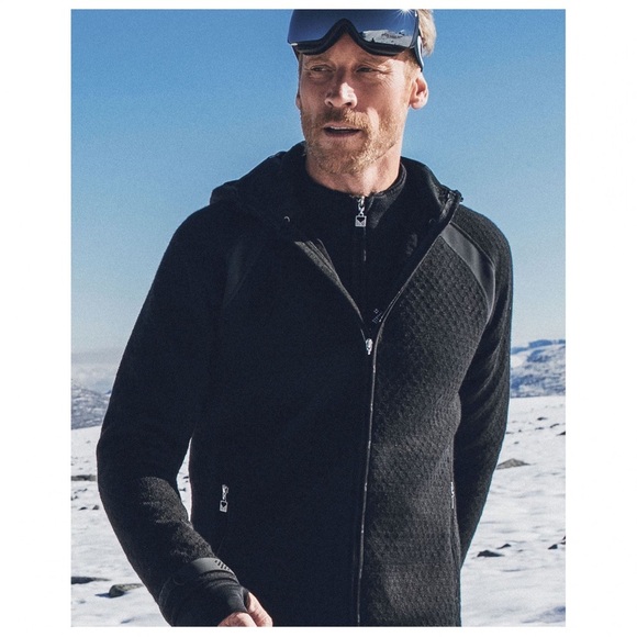 Dale of Norway Other - Dale Of Norway Black Jotunheimen Knitshell Weatherproof Ski  Jacket A001